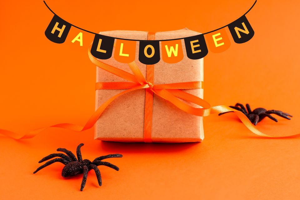 Meaningful Halloween Gifts: Perfect Treats for a Spooktacular Celebration