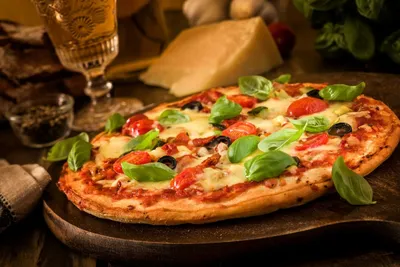 Top 10 Pizza Fast Food Chains to Satisfy Your Cravings