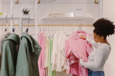 Top 5 Mother's Day Dresses to Make Mom Feel Special