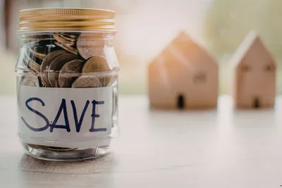 Frugal Living Tips: 25 Ways to Spend Less and Save More in 2026