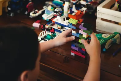 What Is Autism? Symptoms of Autism you Should Know